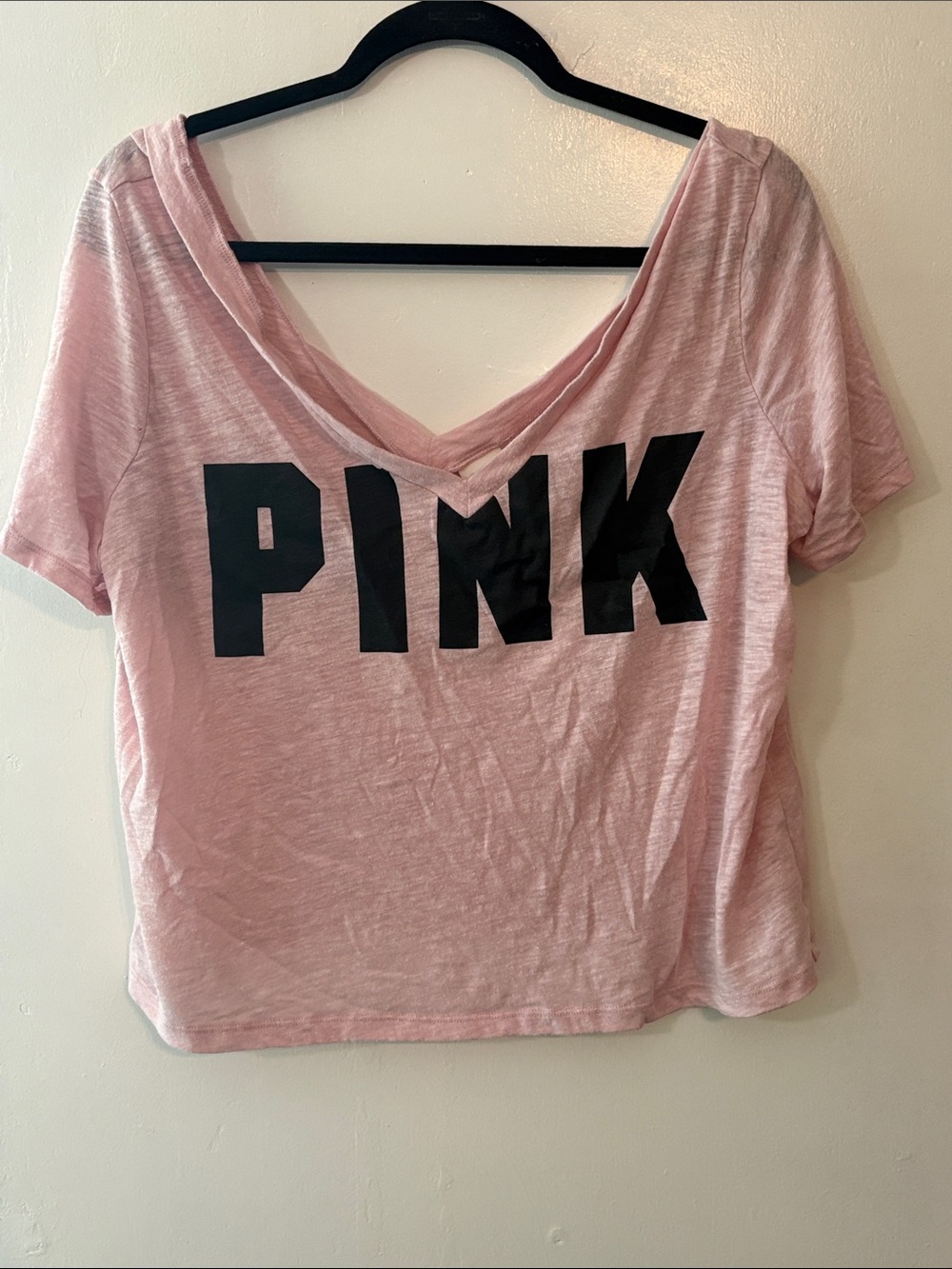 PINK Victoria's Secret Light Pink V-Neck Short Sleeve Tee with Black Logo Size L
